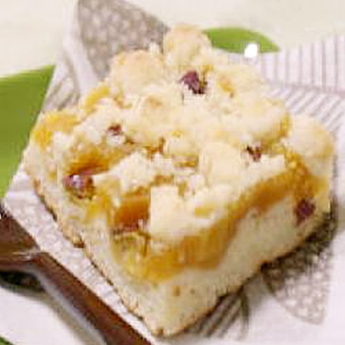 さつまいものクランブルケーキ