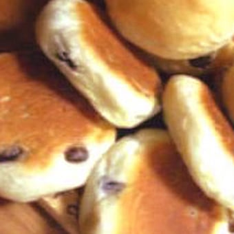 HBで簡単！レーズン酵母豆パン