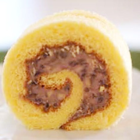 酒かす小倉ロールケーキ