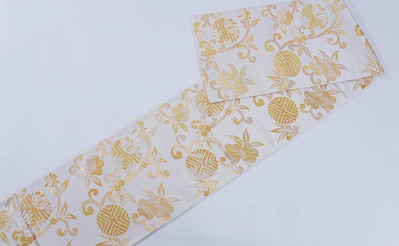 正絹✿瑞花文 うるさく 宝相華 金糸 袋帯 