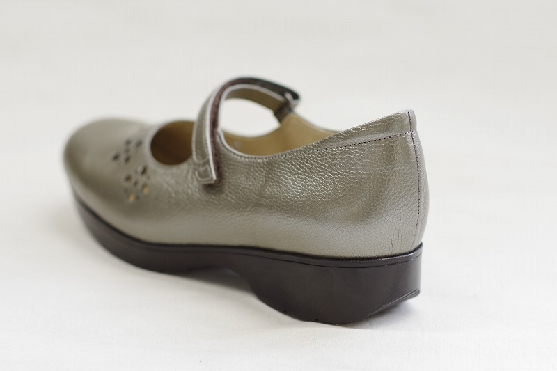 1042-3E���������󥷥��󥯥쥶�� 