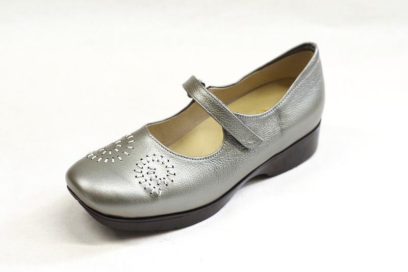 1050-3E���������󥷥��󥯥쥶�� 