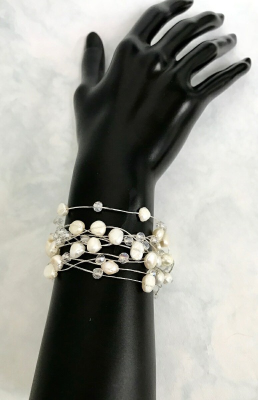 送料込み 上品でおしゃれなブレスレット 結婚式 かわいい おしゃれ ハンドメイド ビーズブレス ブレスレット ブレス 淡水パール 白 ビーズアクセサリー ビーズ パール 手作り 19juuku