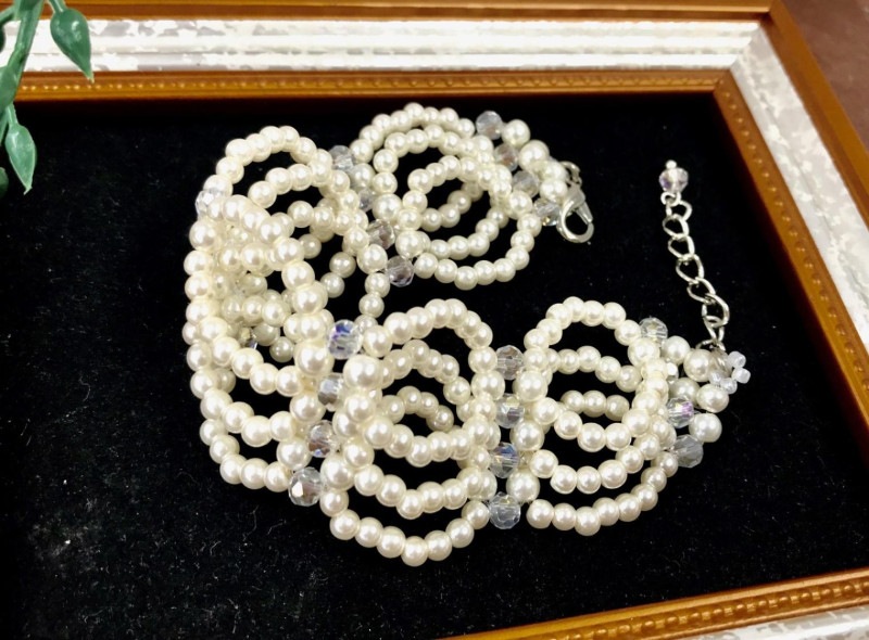 送料込み かわいいブレスレット ブレス 上品 可愛い かわいい おしゃれ エレガント パーティー ゴージャス ハンドメイド ビーズブレス ビーズアクセサリー ブレスレット ホワイト ビーズ パール 手作り 人気 19juuku