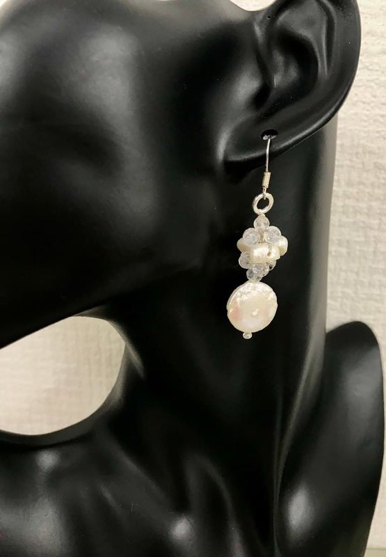 送料込み 大きめピアス かわいい 普段使い ハンドメイドピアス ビーズピアス ピアス パールピアス ビーズアクセサリー ビーズ パール 手作り プレゼント 人気 ハンドメイド おしゃれ 19juuku