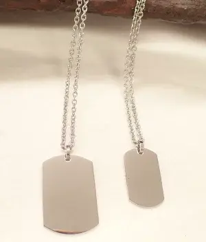 送料込み 名入れ ドッグタグ ステンレス 小 迷子 ステンレスネックレス メンズ レデイース お揃い ペアアクセサリー おしゃれ プレートネックレス ネックレス 金属アレルギー対応 アレルギーフリー 316L 小さい サージカルステンレス
