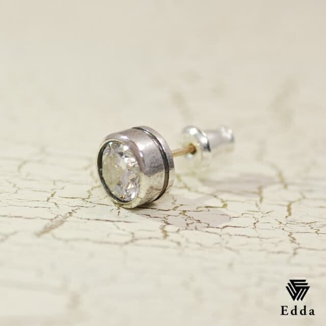送料込み 一粒ピアス シルバーピアス ピアス シルバー925 K10 アレルギーフリー 金属アレルギー対応 一粒ジルコニア ジルコニア キュービック アンティーク加工 いぶし加工 メンズ バレンタイン ホワイトデー 19juuku Edda エッダ
