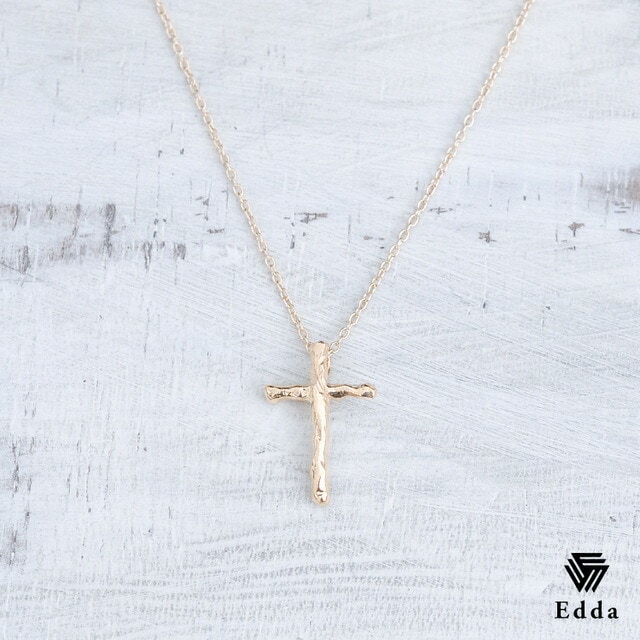 送料込み シンプルでかっこいいネックレス 10金素材なので金属アレルギーの方にも安心 ネックレス ペンダント シルバーネックレス シルバーチェーン K10 クロス クロスネックレス 十字架 ロングチェーン アンティーク メンズ 19juuku Edda エッダ