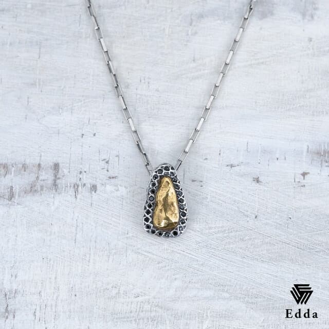 送料込み 個性的なおしゃれネックレス ペンダント シルバーネックレス シルバーチェーン シルバー925 燻し加工 ロングチェーン アンティーク メンズ クリスマス バレンタイン ホワイトデー 19juuku Edda エッダ