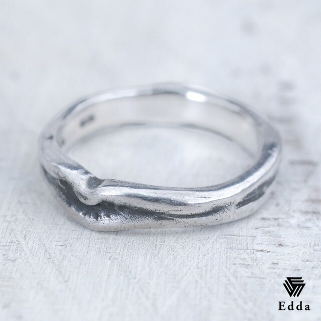 送料込み 選べるサイズ かっこいい指輪 ペアリング かっこいい おしゃれ 人気 シルバー925 指輪 ペアリング シルバーリング ナチュラル シンプル ケースリングケース燻加工 アンティーク加工 メンズ レディース 19juuku Edda エッダ