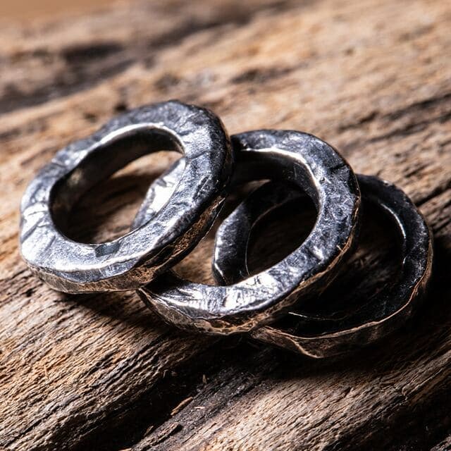 送料込み ペンダントトップ トップ プレート サークル おしゃれ かっこいい 人気 プレゼント 人気 シルバー925 燻し加工 アンティーク コイン メンズ クリスマス バレンタイン 19juuku Edda エッダ