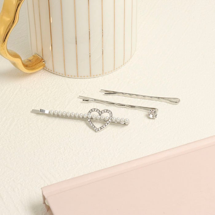 専用 ハート型ヘアピン クリスタル付き ヘアピン ハート ストーン パール | ヘアアクセサリー,ヘアピン