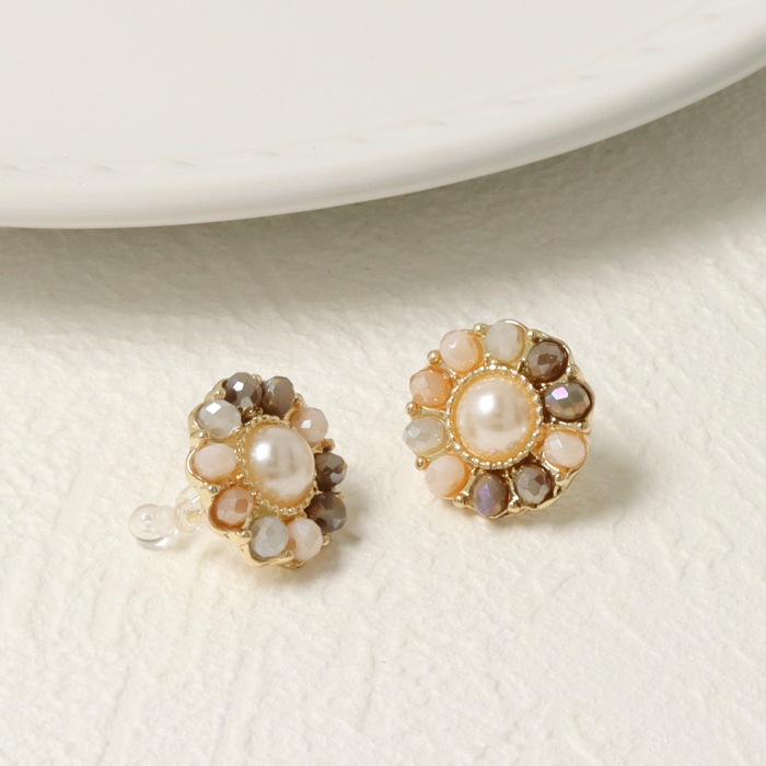 �Υ�ۡ��� �˥奢�󥹥��顼�ӡ���