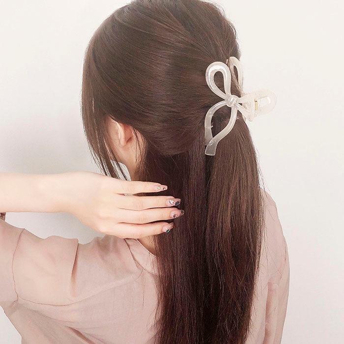 mejiroページ　レジンヘアゴム 3点　バンスクリップ　1点 mejiroページ レジンヘアゴム 3点 バンスクリップ 1点 めー