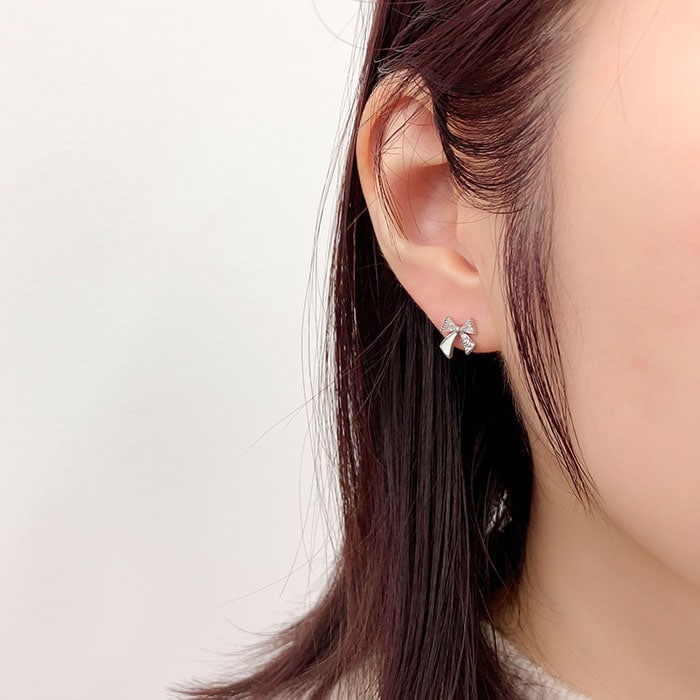 樹脂ピアス リボン ストーン モノトーン | ピアス,樹脂ピアス,リボン