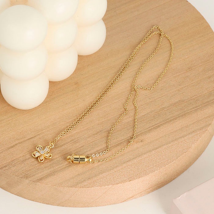 ネックレス　マグネット式 日本製 Y字ラリエットメタルボールマグネットネックレス