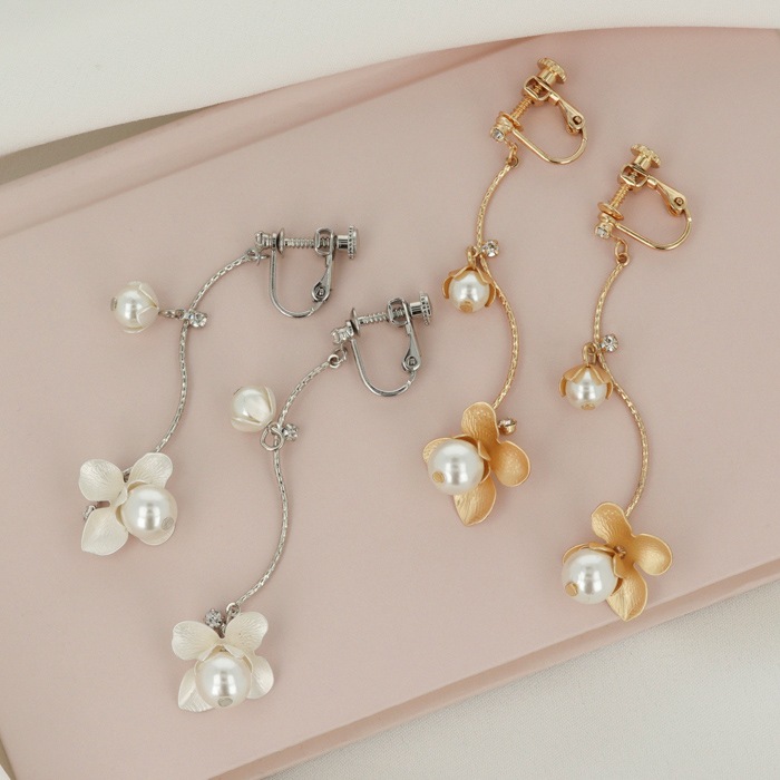 イヤリング ダブルフラワー パール マット イヤリング イヤリング フラワー Mignon De Bijoux Online Shop