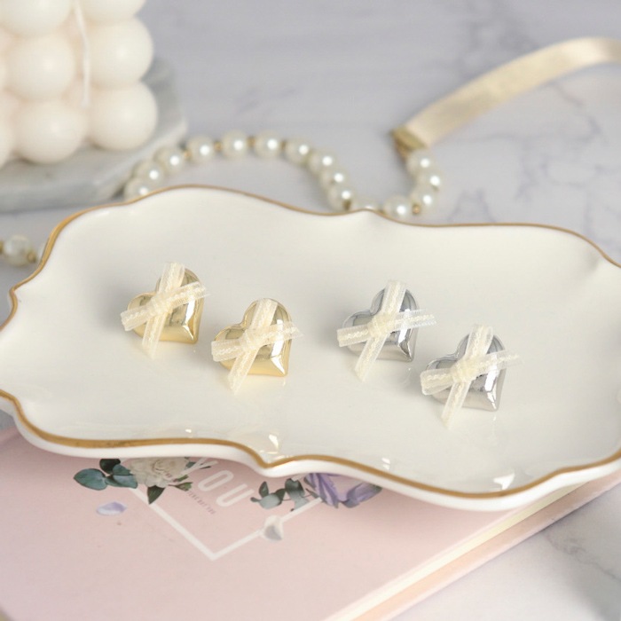 ����ԥ��� �ϡ��� �졼����ܥ�