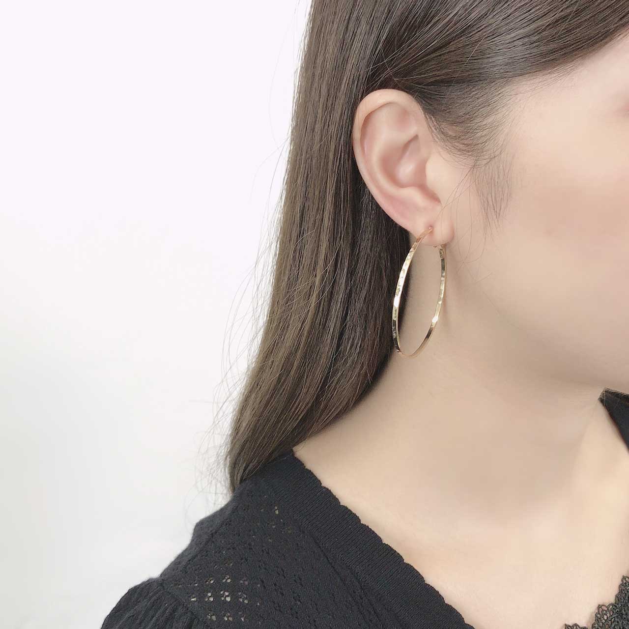 樹脂ピアス フープ ハンマーワーク 50mm ピアス 樹脂ピアス Resinポスト フープ Mignon De Bijoux Online Shop 樹脂ピアス フープ ハンマーワーク 50mm ピアス 樹脂ピアス Resinポスト フープ Mignon De Bijoux Online Shop