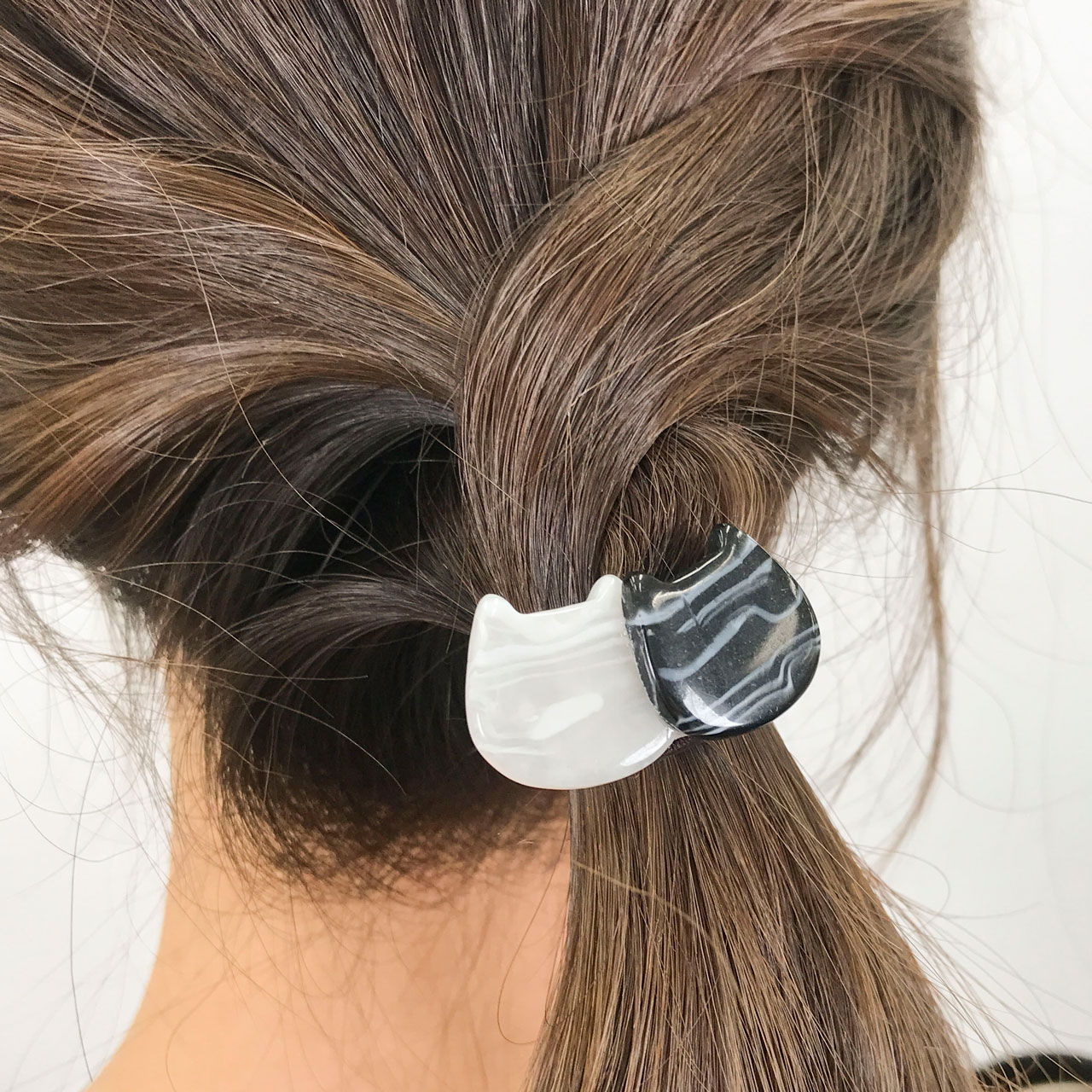 確認　ヘアゴム　ヘアリボン　1105　猫　ネコ　キラキラ にしむらゆうじ わるめのねこ リボンヘアゴム