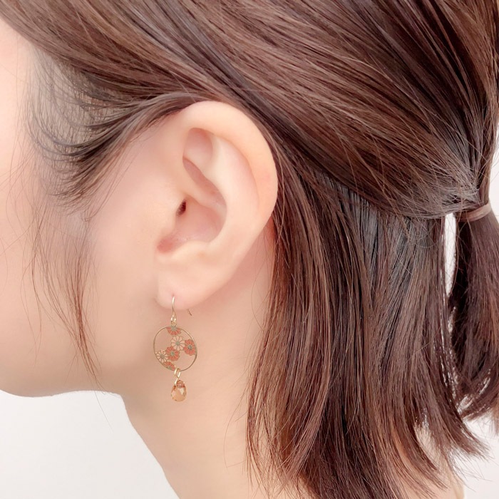 ピアス フック 和風 扇子 花 | ピアス,ピアス,和風 | Mignon de