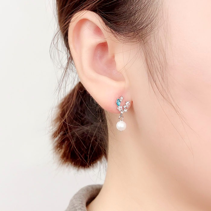 樹脂ピアス カーブ ビジュー スター コットンパール-Mignon de Bijoux ONLINE SHOP