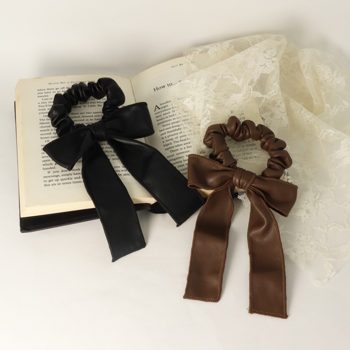 残りわずか】シュシュ レザー調 リボン | ヘアアクセサリー,シュシュ 