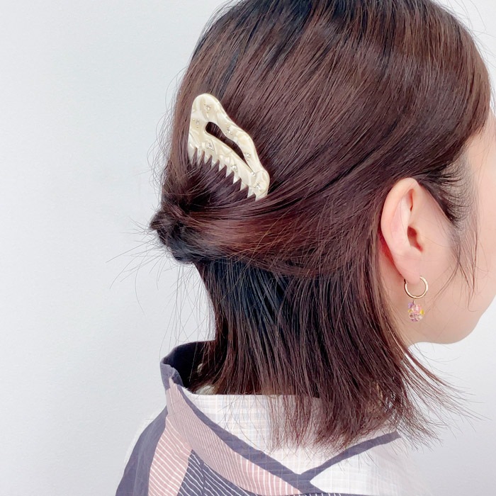 コーム アクリル ウェーブ ストーン ホワイト | ヘアアクセサリー