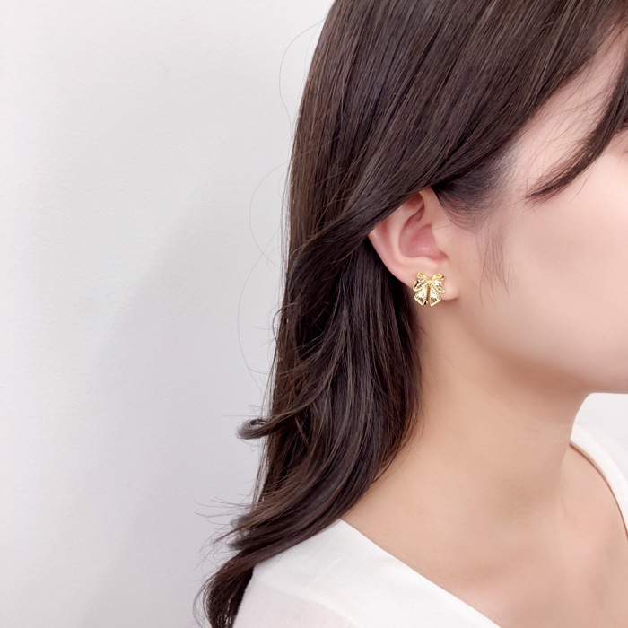 ������ �᥿���ܥ� �ܥ�塼��