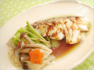 有機の恵みでより美味しく、より健康に。有機醤油と有機野菜の有機ノンオイルドレッシングさんしょう200ｍｌ