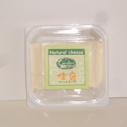 クリームチーズ　佳音(かのん)100g【沖縄・離島は注文は受け付けておりません】【産直品の為、同梱代引き不可】