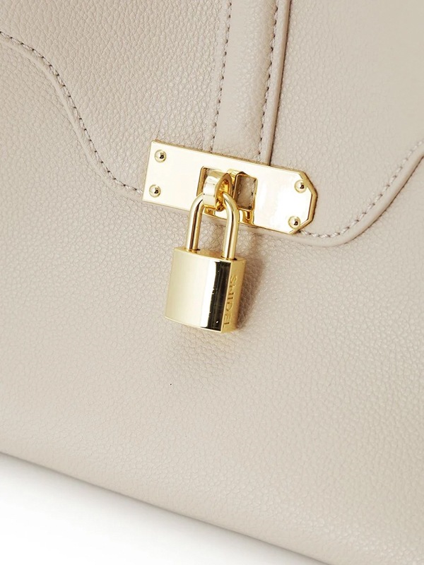 �ڴ��ָ���15%OFF��SNIDEL ���ʥ��ǥ�  �ѥåɥ��å��Хå� SWGB263710  /����󥻥������Բľ��� �������ˤ�15���ޤ�¨��ȯ��(���˰ʳ�)��