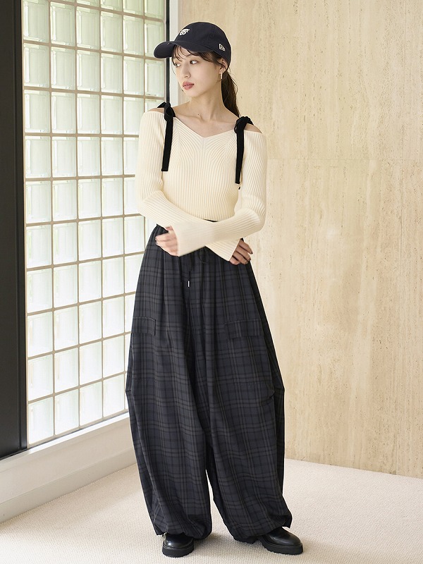 SALE40%OFF】SNIDEL スナイデル ショルダーリボンオフショルニットプル