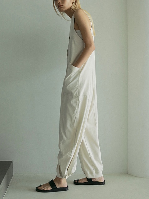 【anuke】 Drawstring Vneck Combinaison 黒38 anuke】 Drawstring Vneck Combinaison 黒38