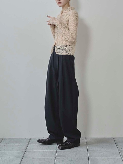 ★新品★ todayful tuck tapered trousers ブラック TODAYFUL(トゥデイフル) / Life's online store（ライフズ