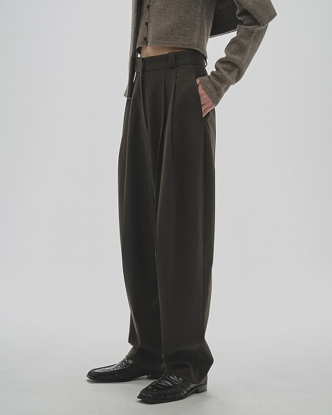 TODAYFUL Tuck Tapered Trousers トゥデイフル TODAYFUL トゥデイフル Tapered Tuck Trousers 12520710
