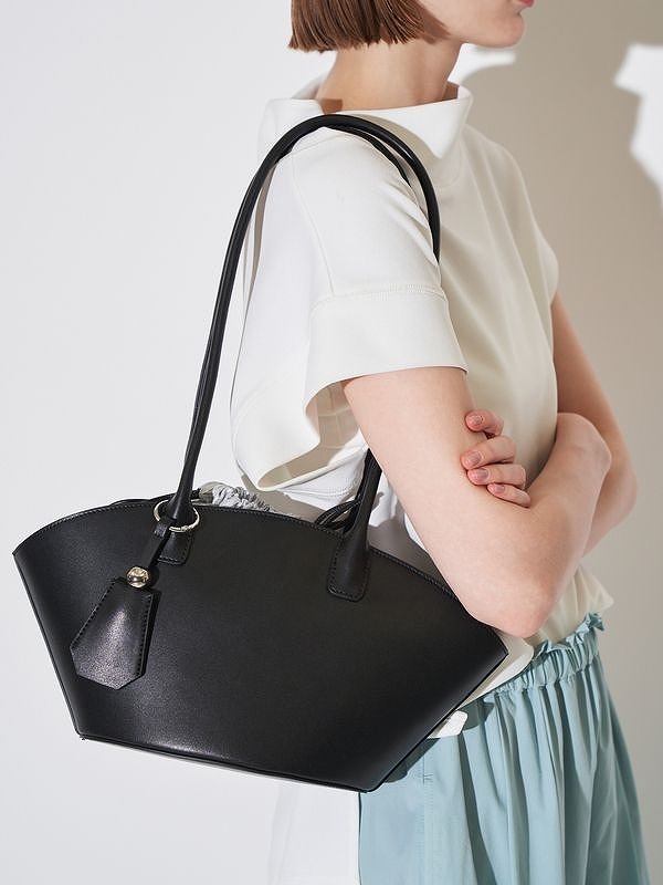 �ڴ��ָ���20%OFF��ELENDEEK �����ǥ�����  ARC LINE BAG ARC�饤��Хå� 512621900201  /����󥻥������Բľ��� �������ˤ�15���ޤ�¨��ȯ��(���˰ʳ�)�� 
