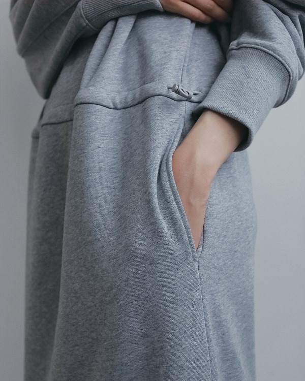 anuke ����̡��� Halfzip Sweat Onepiece 62620311 /����󥻥������Բľ��ʡ������ˤ�15���ޤ�¨��ȯ��(���˰ʳ�)��