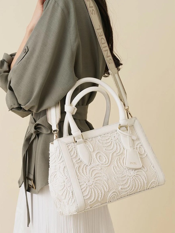 �ڴ��ָ���12%OFF��SNIDEL ���ʥ��ǥ�  �Хꥨ�����Хå� SWGB262623  /����󥻥������Բľ��� �������ˤ�15���ޤ�¨��ȯ��(���˰ʳ�)��
