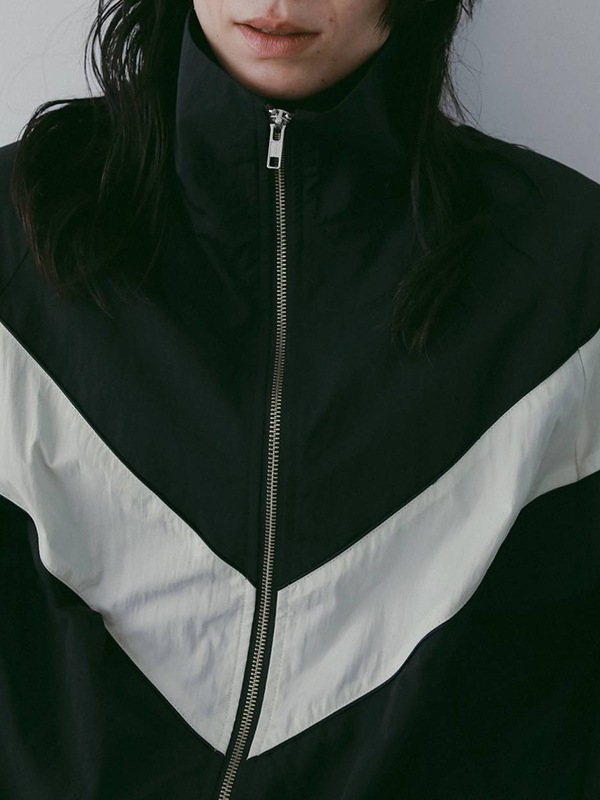 再入荷】anuke アンヌーク Nylon Track Blouzon 62610202 /キャンセル