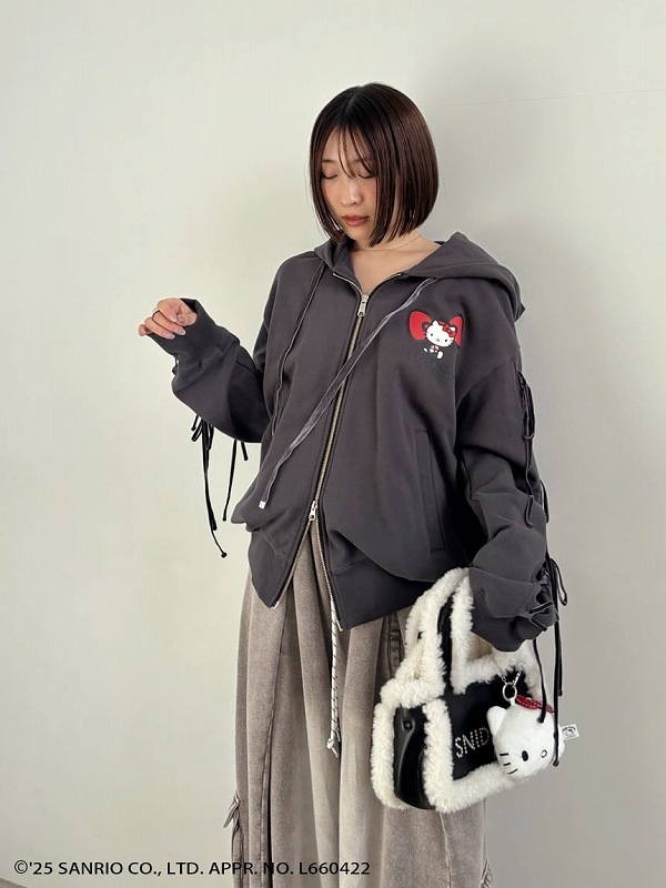 即完 新品未使用タグ付 SNIDEL × ハローキティ バッグ PBEG HELLO KITTY】バッグ(ハンドバッグ)｜バッグ｜SNIDEL(スナイデル)の