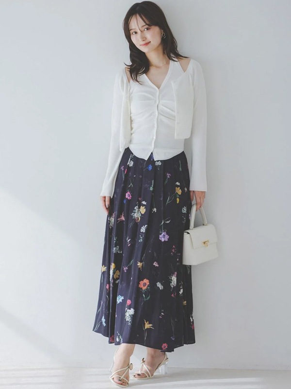 �ڴ��ָ���10%OFF��SNIDEL ���ʥ��ǥ�  �ե������ץ��ȥե쥢�������� SWFS261085  /����󥻥������Բľ��� �������ˤ�15���ޤ�¨��ȯ��(���˰ʳ�)��