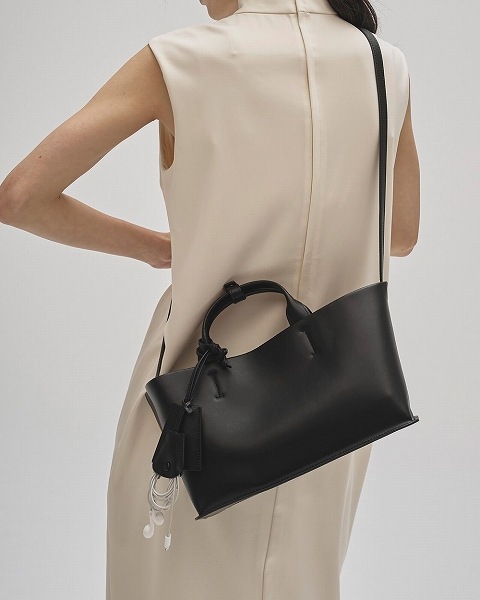 ���ɲ���������ۡ�ͽ���ʡ�TODAYFUL �ȥ��ǥ��ե�  Useful Leather Bag (M) 12521011 5����6�������ͽ�� /����󥻥������Բľ���