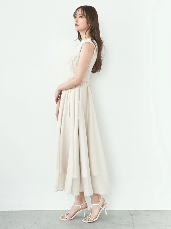 【新品】¥19800⇨¥15000（送料込み）SNIDELドッキングワンピース ドッキングワンピース（ワンピース）｜SNIDEL（スナイデル）の