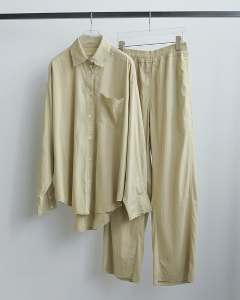 SOLD OUT】anuke アンヌーク Chambray Over Shirts 62510412 