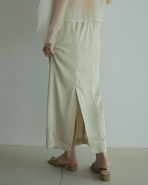 anuke ����̡���  Satin Pencil Skirt 62510808 /����󥻥������Բľ��ʡ������ˤ�15���ޤ�¨��ȯ��(���˰ʳ�)��