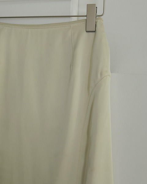 anuke ����̡���  Satin Pencil Skirt 62510808 /����󥻥������Բľ��ʡ������ˤ�15���ޤ�¨��ȯ��(���˰ʳ�)��