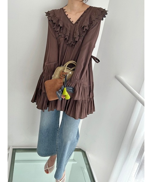 SNIDEL スナイデル コットンライクラッフルカラーチュニック WHT