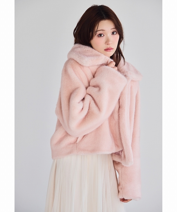 SALE30%OFF】LILLIAN CARAT リリアンカラット フェイクファーショート