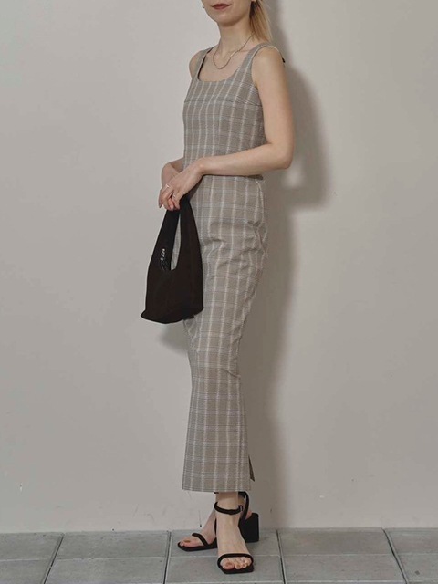 SOLD OUT】TODAYFUL トゥデイフル Squareneck Pencil Dress